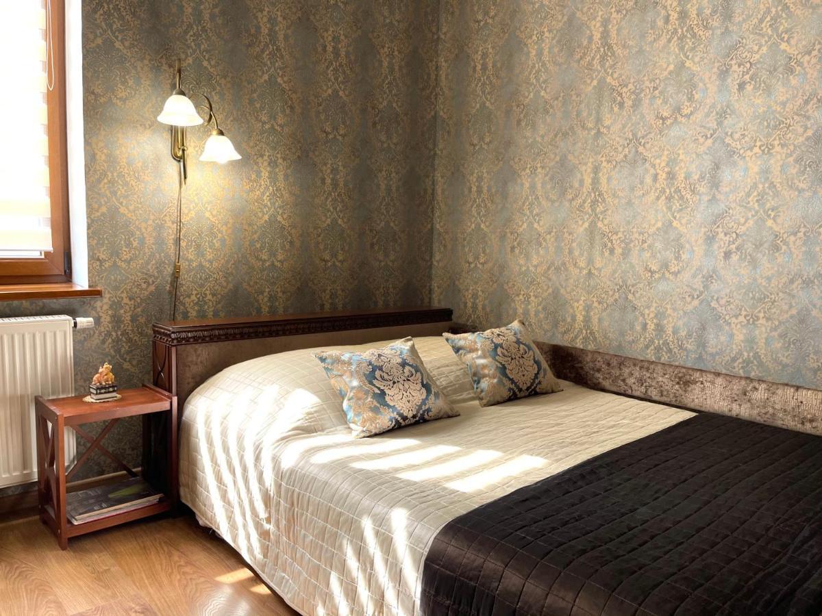 Apartment On Franka Lviv Ngoại thất bức ảnh