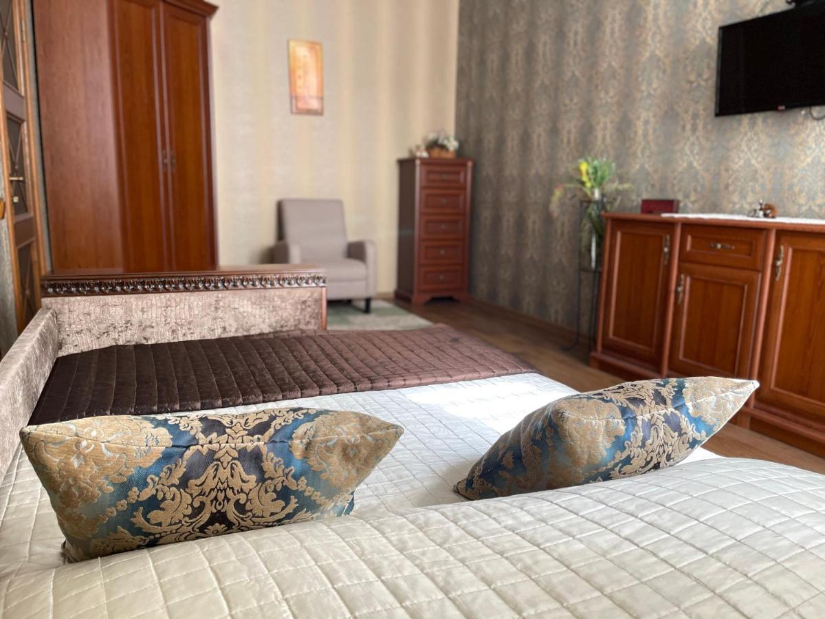 Apartment On Franka Lviv Ngoại thất bức ảnh