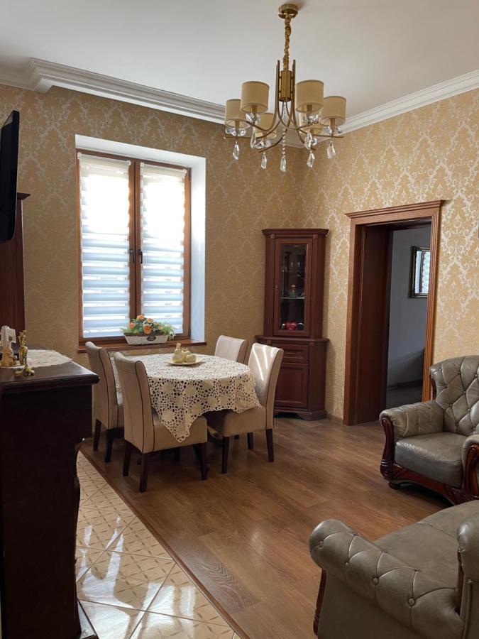 Apartment On Franka Lviv Ngoại thất bức ảnh