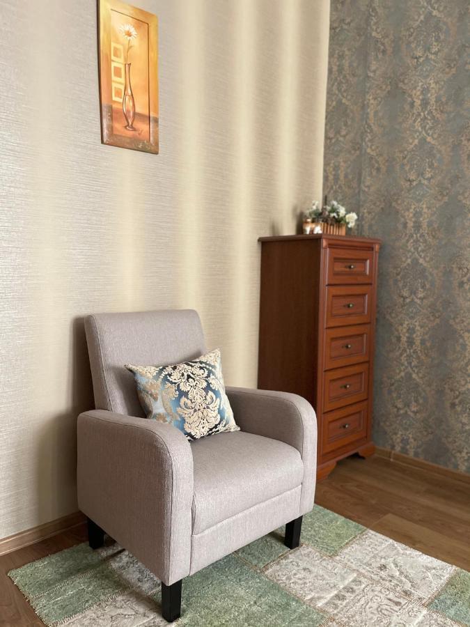 Apartment On Franka Lviv Ngoại thất bức ảnh